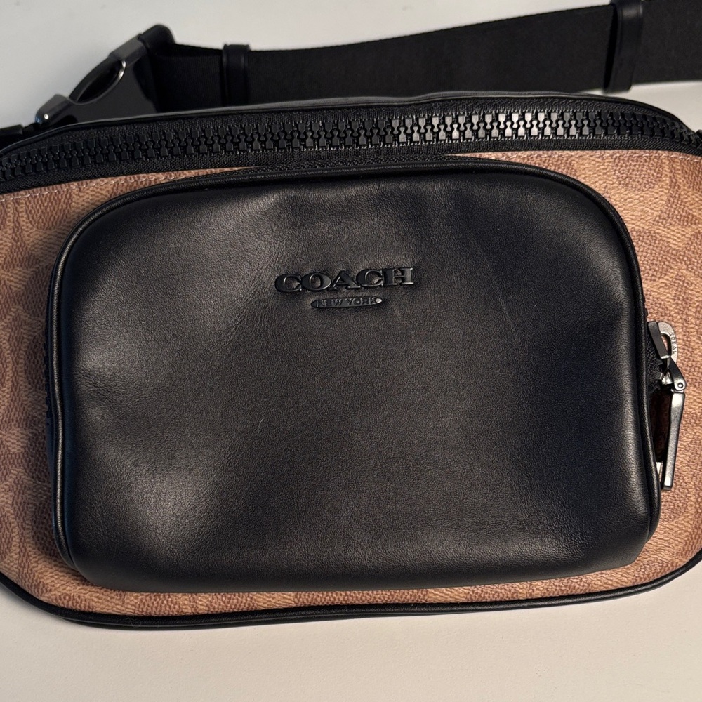 Coach Racer Belt Bag in Signature Canvas and Leather - Picture 2 of 9